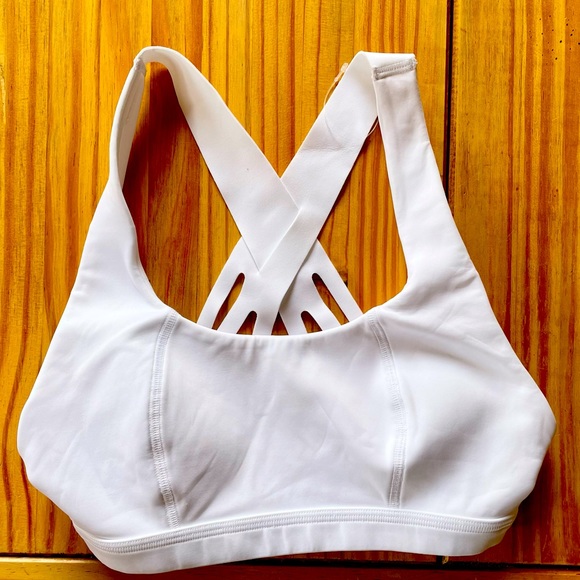 Sweaty Betty Other - White Sweaty Betty sports bra XS, NWOT no flaws never worn!